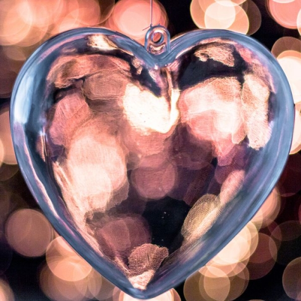 Fillable Heart Shaped Gift Container - 80mm